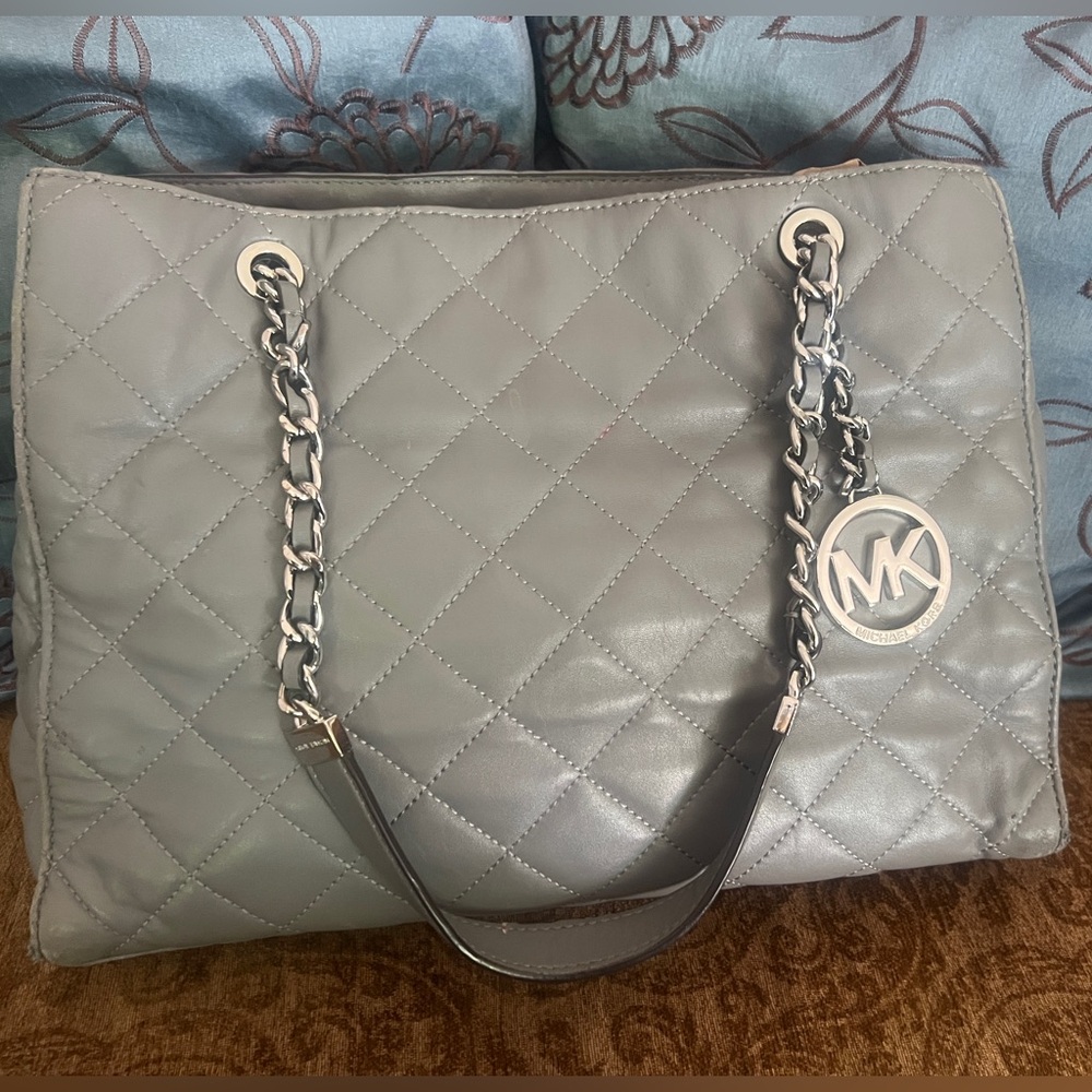 Michael Kors Quilted Grey Shoulder Bag